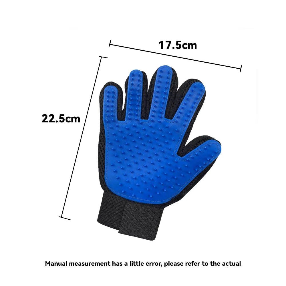 Silicone Pet Grooming & Bathing Glove — Deshedding Made Easy